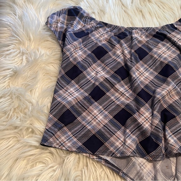 No Comment Off Shoulder Top Navy Plaid - Picture 8 of 11
